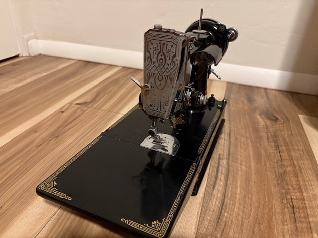 Featherweight sewing machine